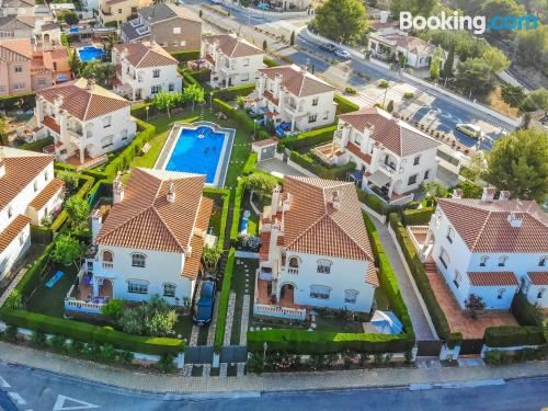 三卧室联排别墅