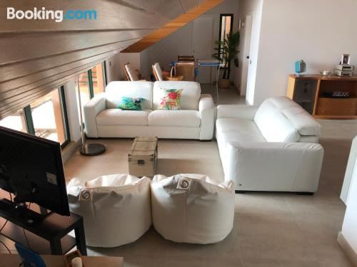 双卧室码头景致公寓