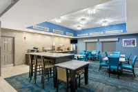 La Quinta Inn & Suites by Wyndham Phoenix I-10 West