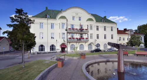 Home Hotel Post