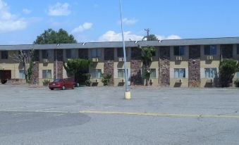 Loyalty Inn Pasco