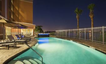 Cambria Hotel Miami Airport - Blue Lagoon