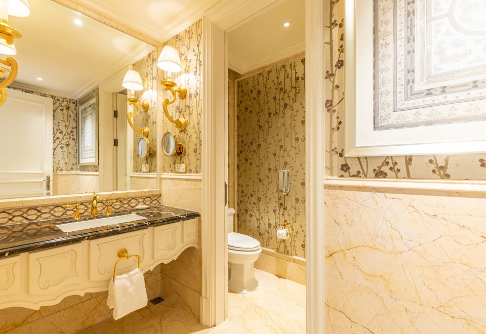 the Castle Hotel, A Luxury Collection HotelNoble suite