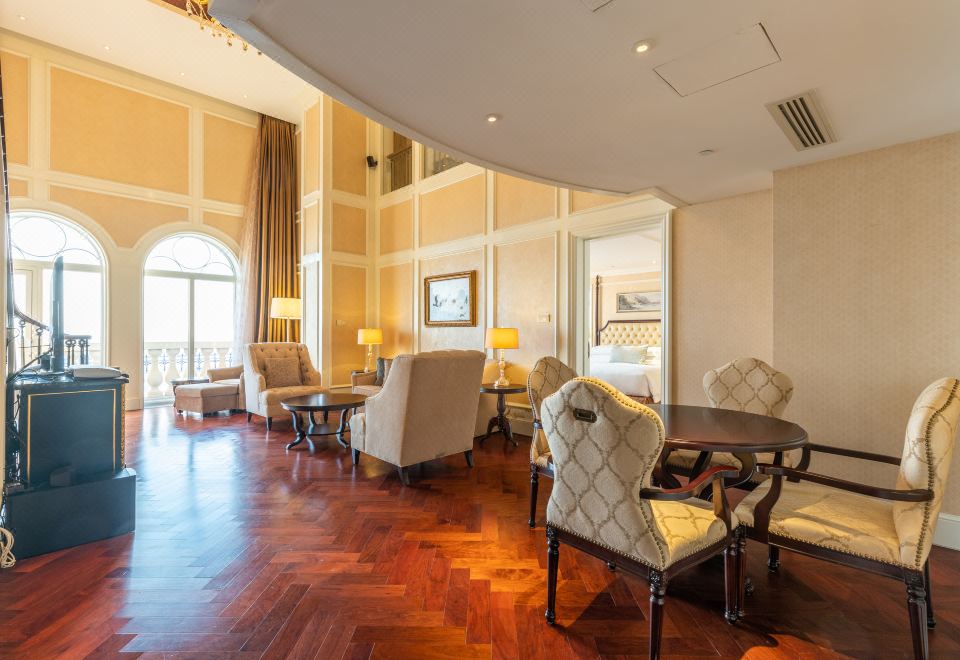 the Castle Hotel, A Luxury Collection HotelPremier Sea-View Three-Bedroom Duplex Apartment Suite 190