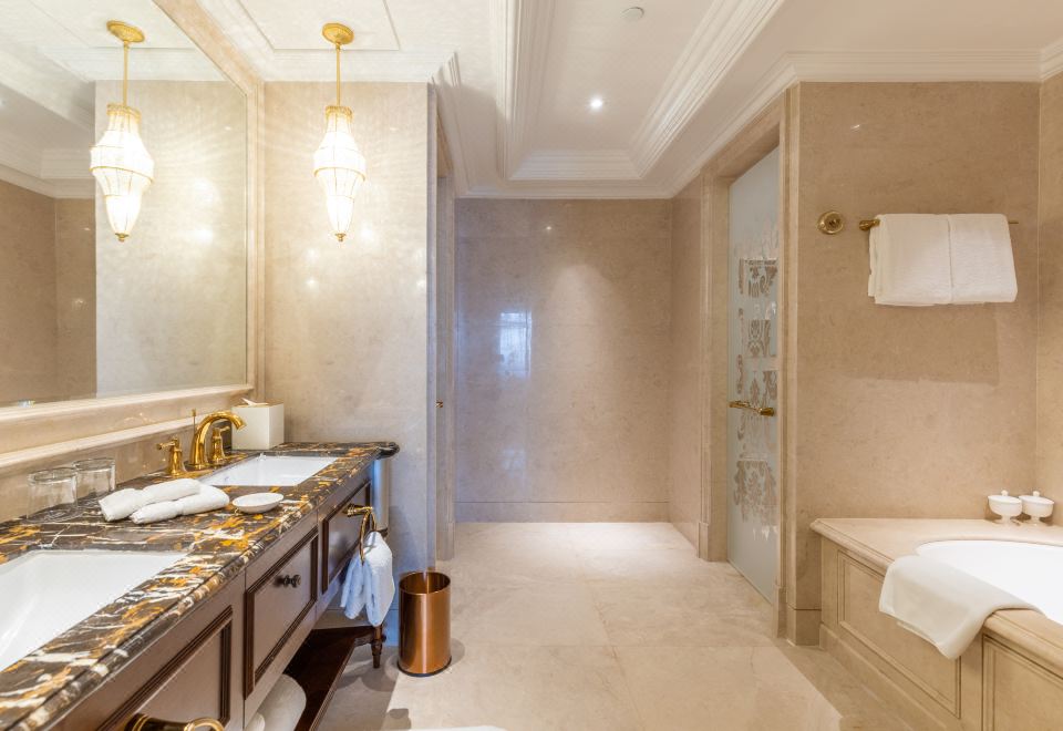 the Castle Hotel, A Luxury Collection HotelPremier Sea-View Three-Bedroom Duplex Apartment Suite 190