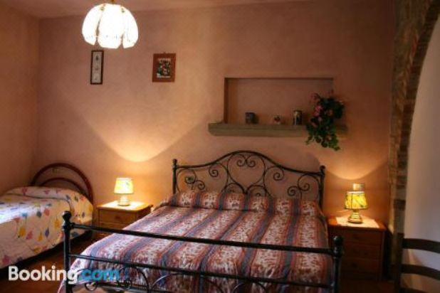 五卧室别墅 - 分三层