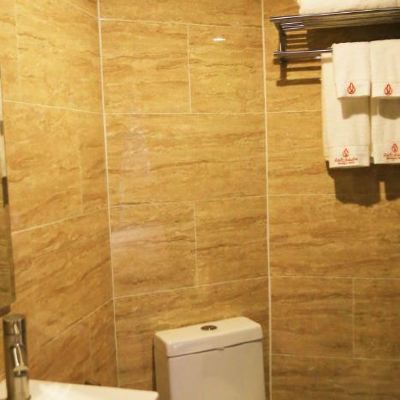 皇冠尾房 拉查達精品酒店優惠