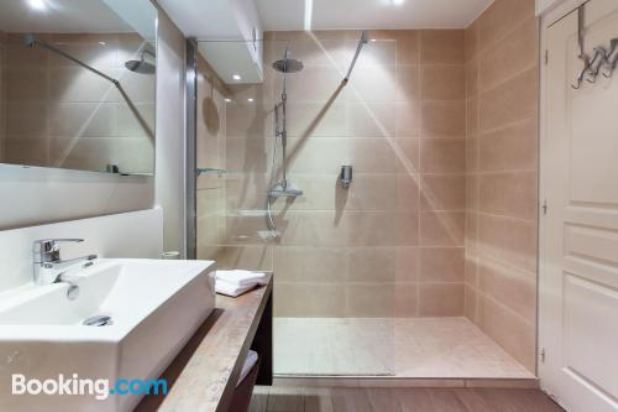 带露台的双人房