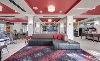 Holiday Inn Express & Suites Oklahoma City North