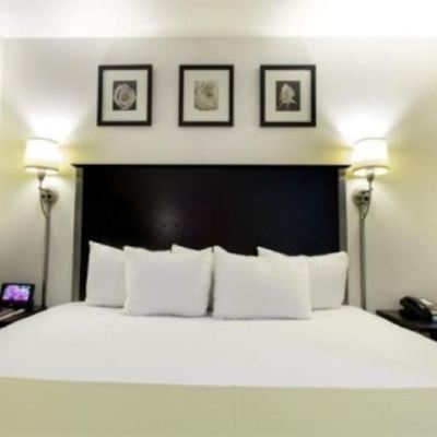 Double Deluxe King Casamia 36 Hotel Promo Code