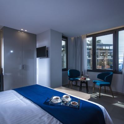 Junior Suite, 1 King Bed, Partial Sea View (Ariadni)