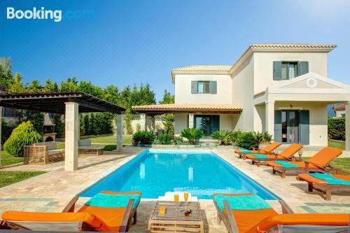 别墅（带独立泳池）