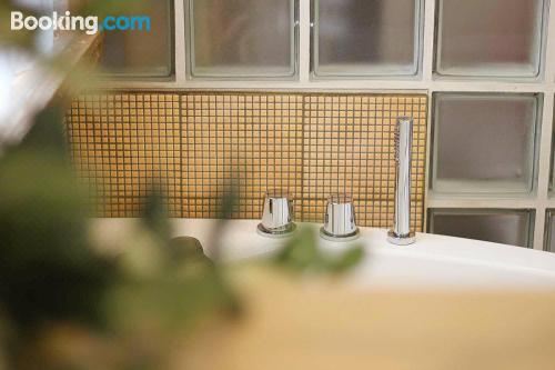 豪华套房-带水疗浴缸