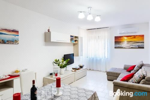 两卧室公寓 - 带露台