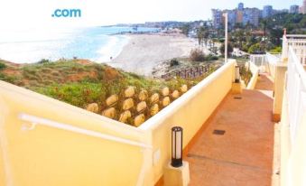 Precioso Duplex Frente Al Mar en Campoamor Alicante