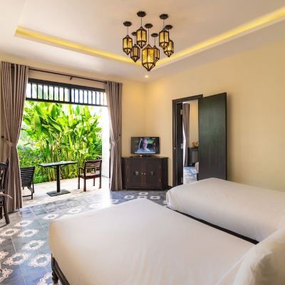 Executive Double or Twin Room with Pool View