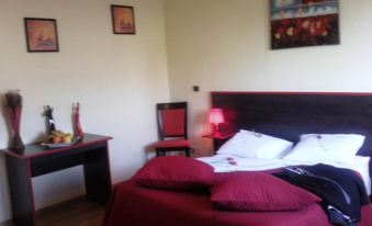 Hotel Restaurant l'Escale - Housity
