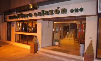 Hotel Faro Salazon