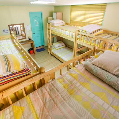 도미토리룸 (침대 8개, 여성전용, 침대당 객실료) 펀펀스테이 쿠폰