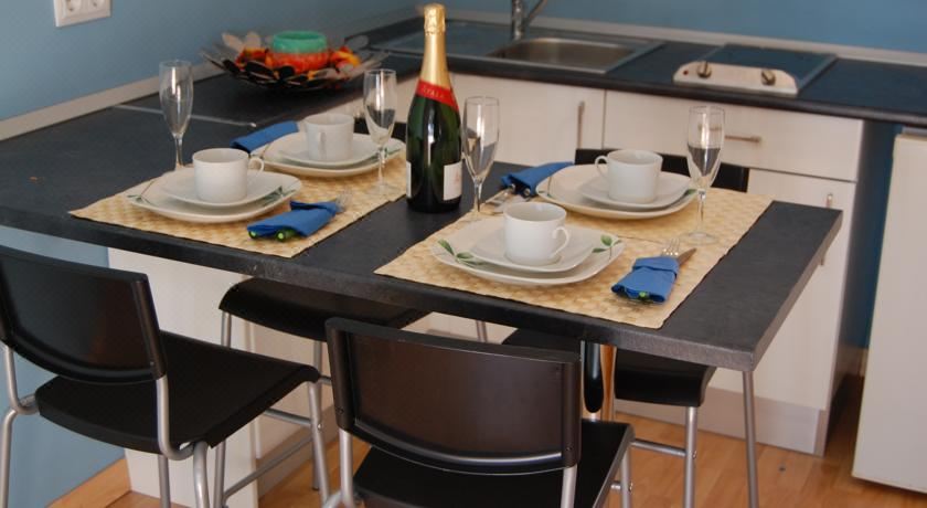 带海景的一卧室公寓