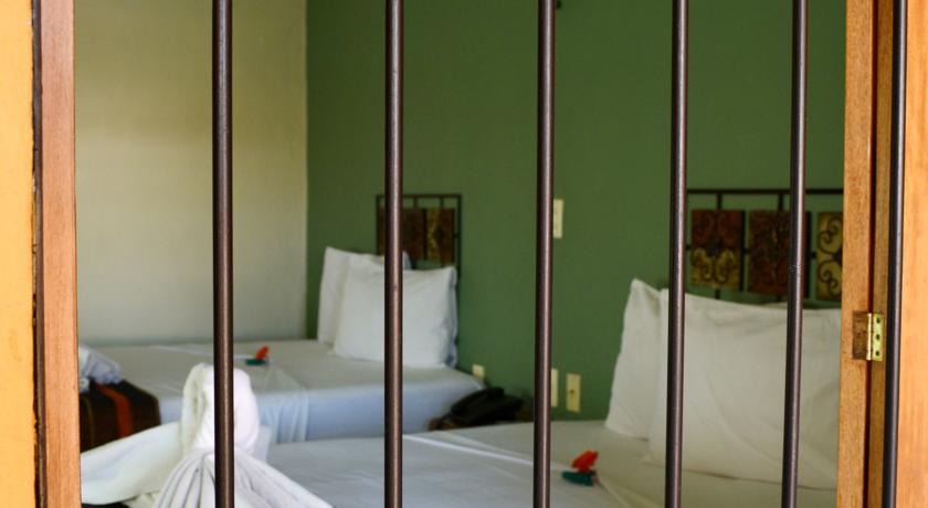 Hotel Aldama四人房