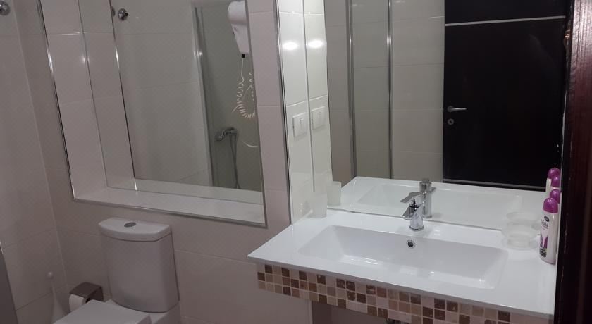 三人间 - 带双人床和单人床