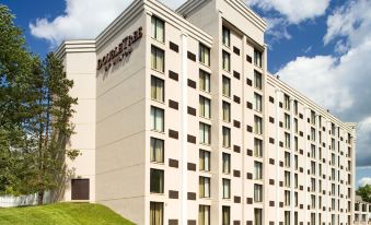 DoubleTree by Hilton Pittsburgh - Meadow Lands