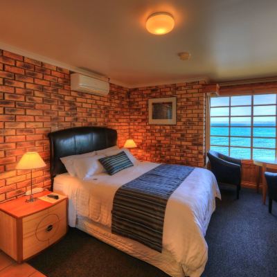Stanley Village – Superior Suite, 1 Queen Bed, Sea View