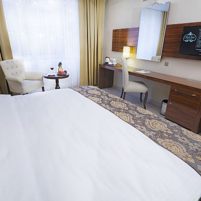 Deluxe Double Room World Point Reis Inn Hotel Promo Code
