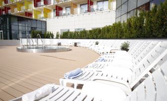 Hotel Aquarius SPA - Housity
