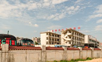 Oushi Express Hotel (Guangzhou North Railway Station)