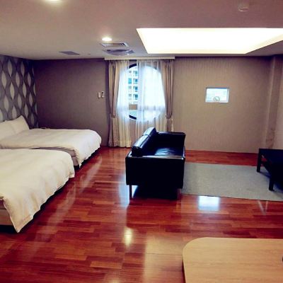 豪華四人房 宜蘭每日溫泉旅店優惠