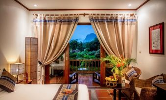 Riverside Boutique Resort, Vang Vieng