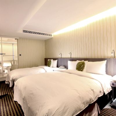 豪華三人房 台北峻美精品商旅｜自助入住優惠