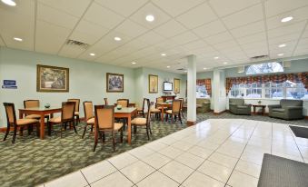 Americas Best Value Inn and Suites Lake Charles I210 Exit 5