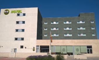 B&B HOTEL Madrid Aeropuerto T1 T2 T3