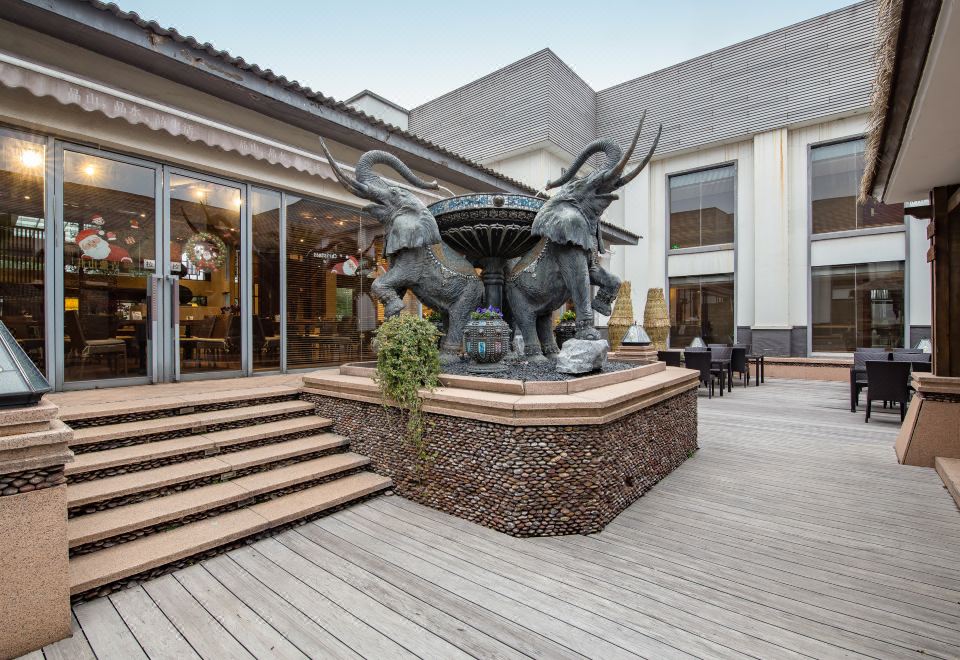 8號樓·園景雙床房