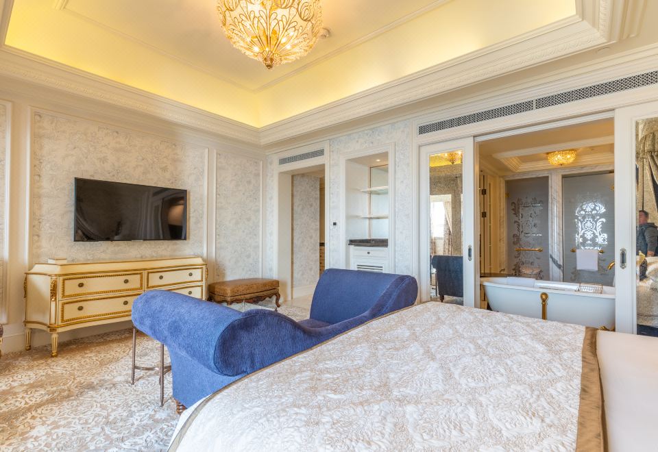 the Castle Hotel, A Luxury Collection HotelCastle Suite