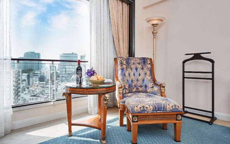 河景行政特大床房