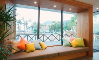 Sizihwan Sunset Beach Resort