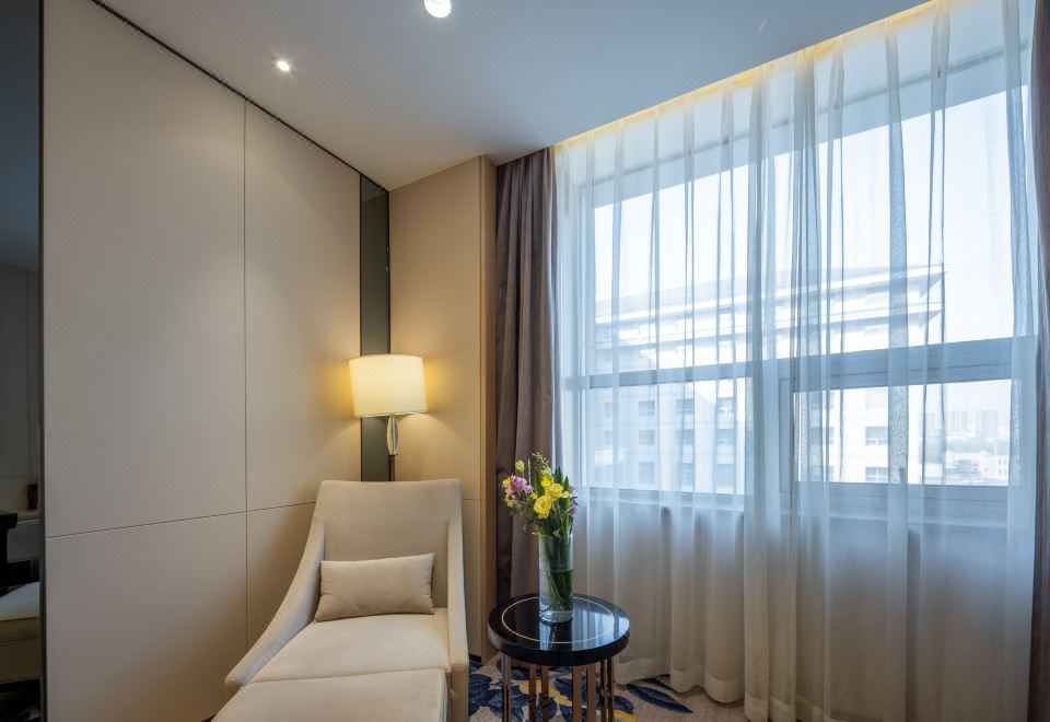 高級雙床房-城市中的園林景緻