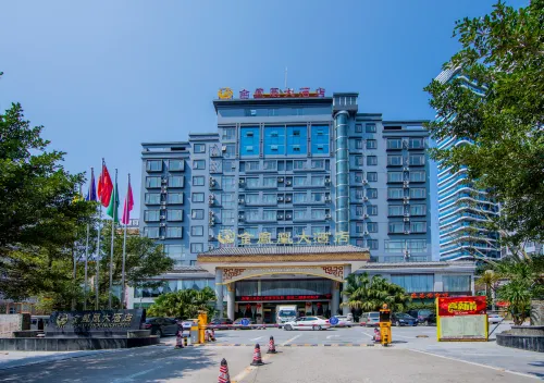 Gold Phoenix Hotel