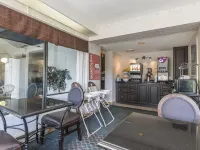 Comfort Inn Hotels in Cornwall