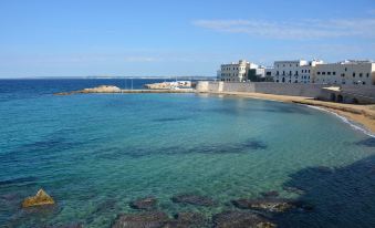 Apartment with 2 Bedrooms in Gallipoli, with Furnished Terrace Near the Beach