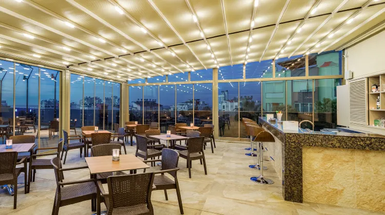 Holiday Inn Antalya - Lara Dining/Restaurant