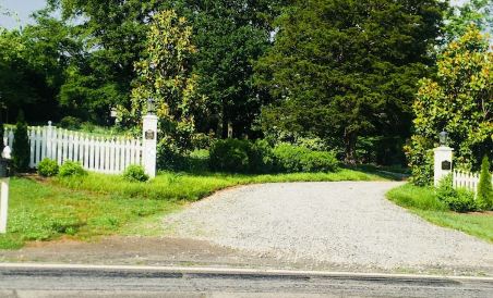 Ava House Bed & Breakfast - Housity