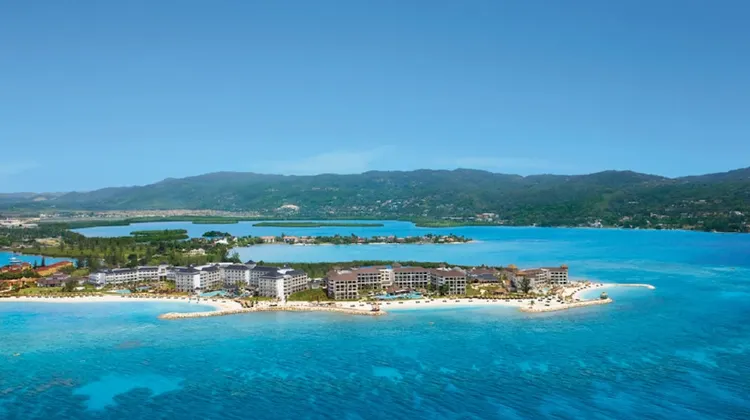 シークレッツ セント ジェームズ  外観