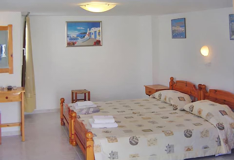 Nebo Hotel - Housity