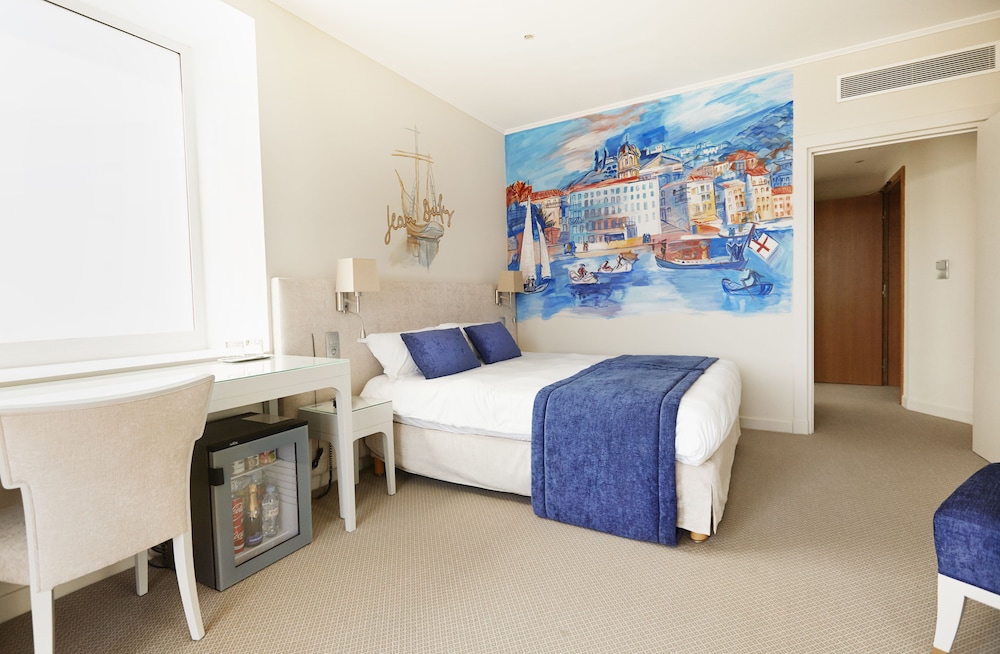 高级双人房 带海景