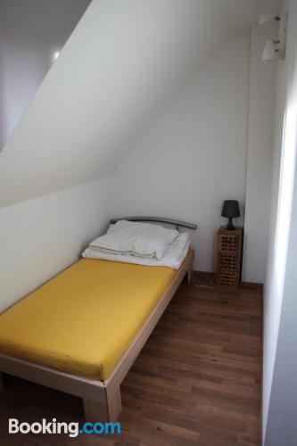 带阳台的三人房